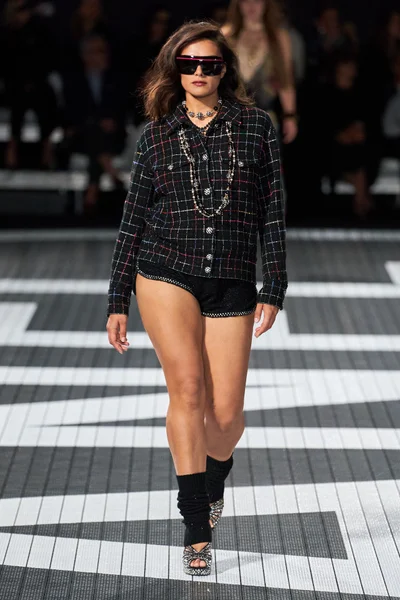 Look 36